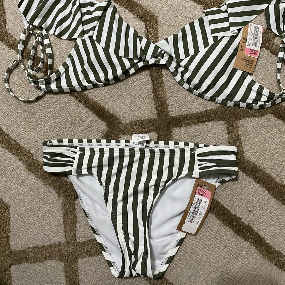 Teen bathing suit